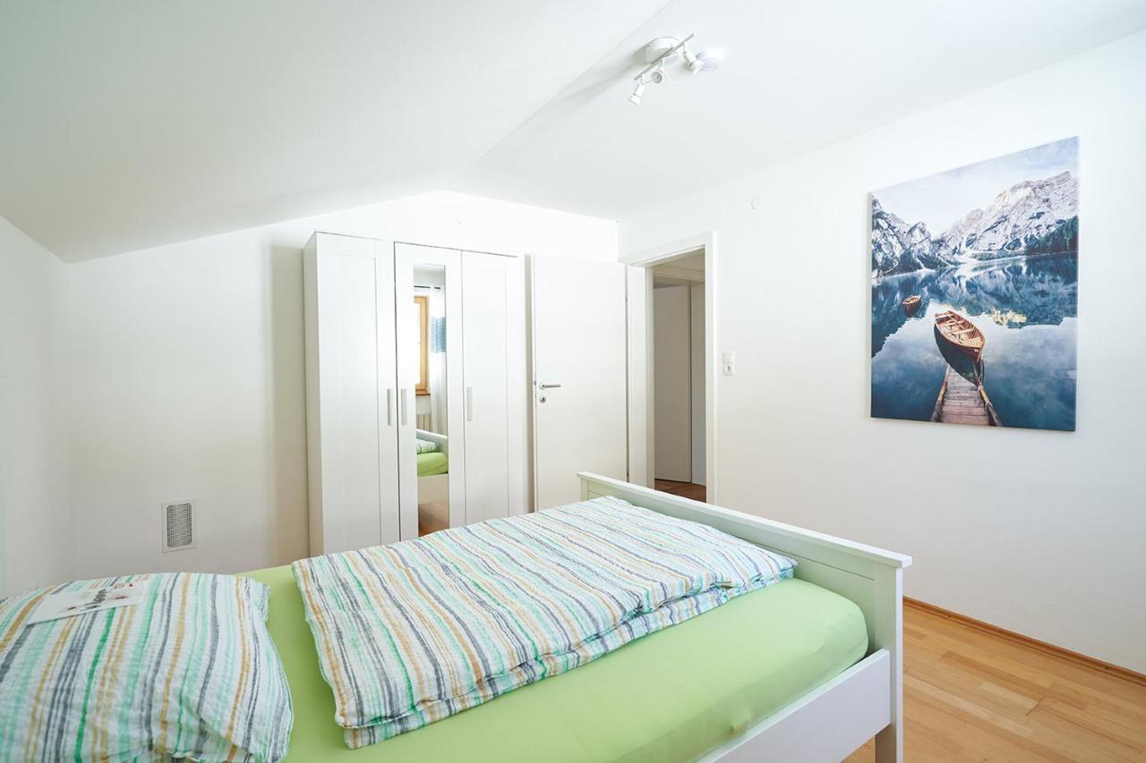 Bergblick Acht Mondsee Innerschwand Екстериор снимка